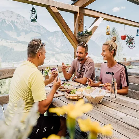 In Saalfelden Near Slopes, Cleaning Included Lanthal